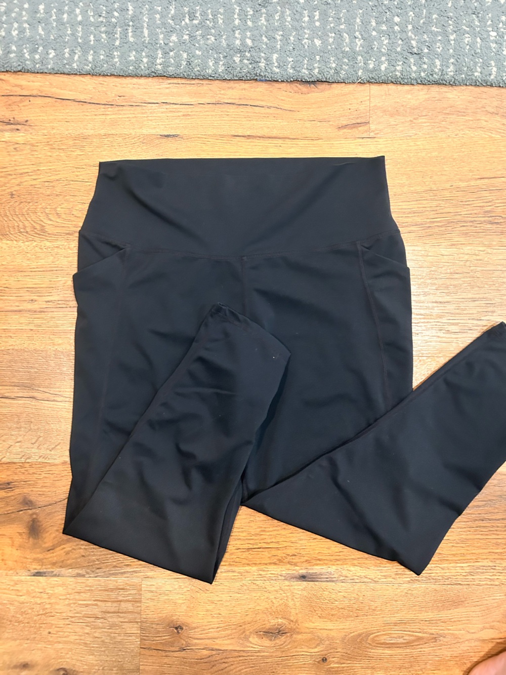 Senita Athletics Black High-Waist Leggings with Logo Print